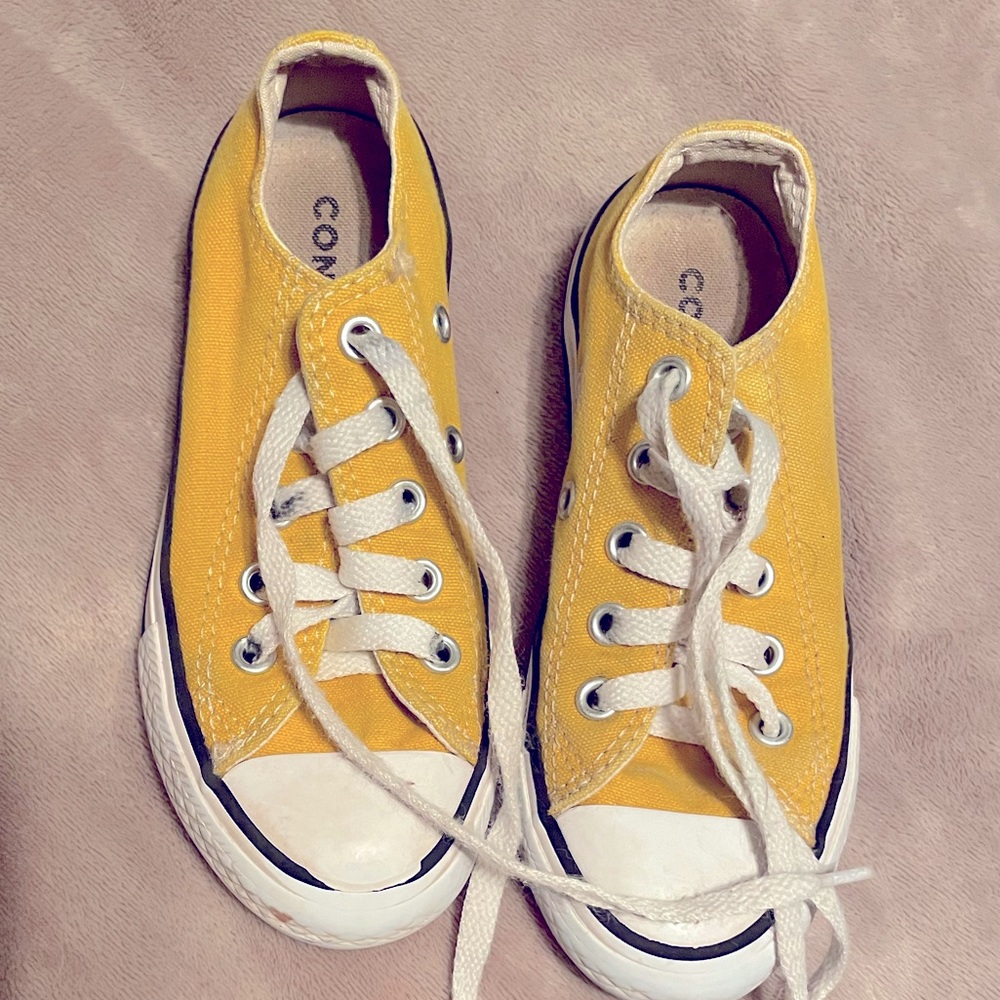 Girls Toddler Converse Size 11